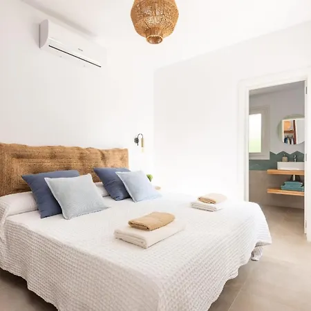 Mit Privatpool Fuer 6 Personen Ca 181 Qm In Cap D'artrutx, Menorca Suedkueste Von Menorca كالا ان بوسش