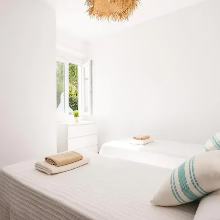 Ferienhaus Mit Privatpool Fuer 6 Personen Ca 181 Qm In Cap D'artrutx, Menorca Suedkueste Von Menorca *