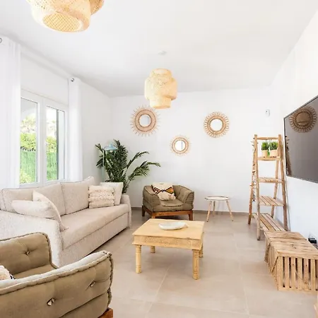 Mit Privatpool Fuer 6 Personen Ca 181 Qm In Cap D'artrutx, Menorca Suedkueste Von Menorca *